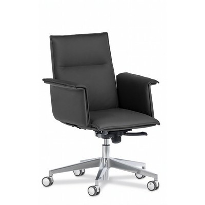 Epsilon Luxe B (Черная кожа) Кресло руководителя