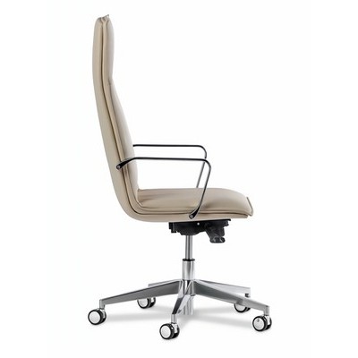 Epsilon S-Line A (Бежевая кожа) Кресло руководителя